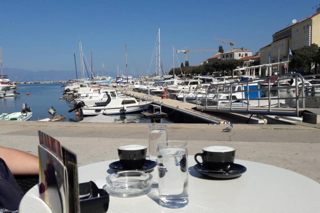 Apartment- Family Studio Malinska Εξωτερικό φωτογραφία