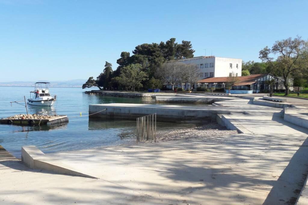 Apartment- Family Studio Malinska Εξωτερικό φωτογραφία
